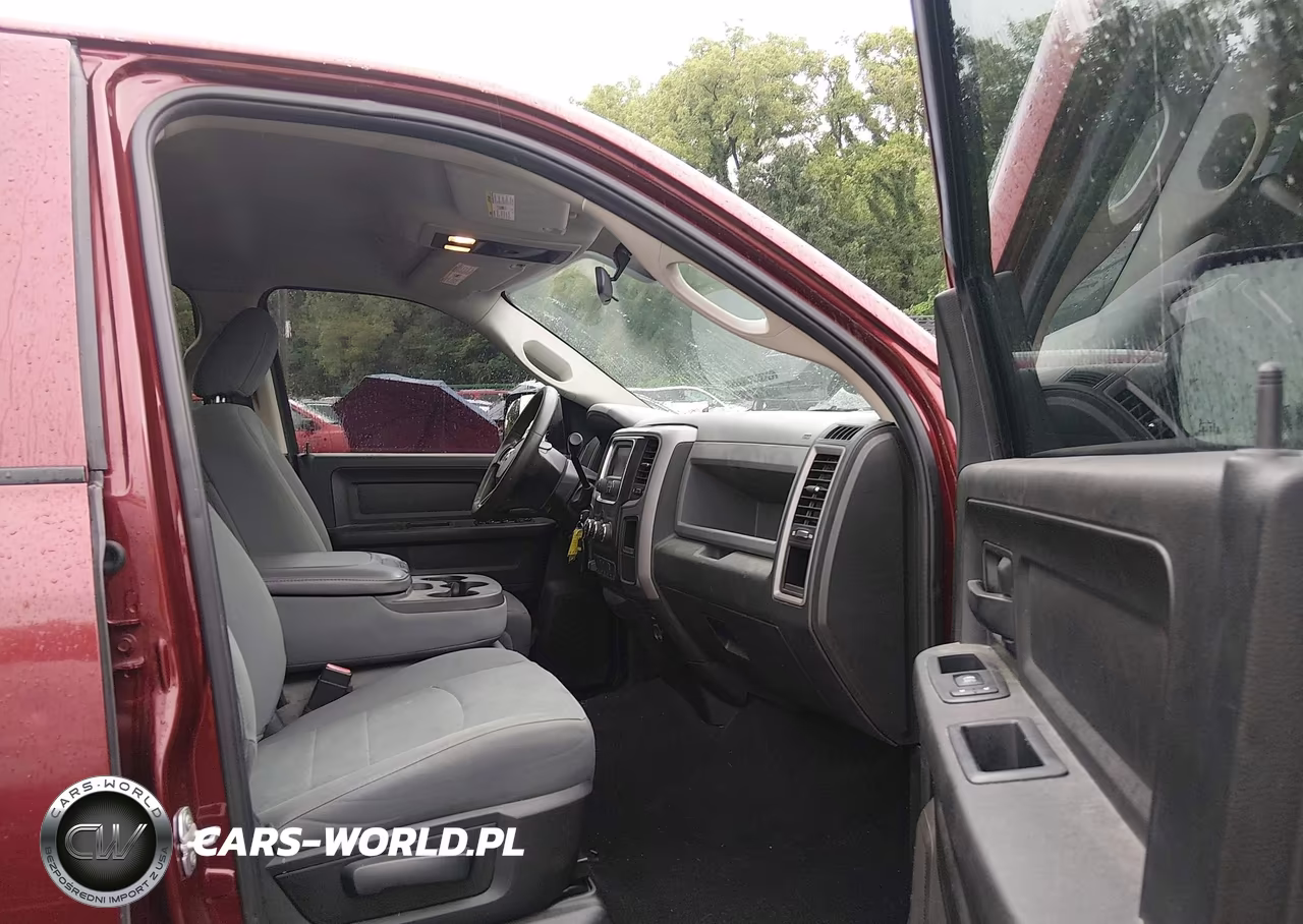 2018 Ram 2500 Tradesman 4X4 6'4 Box VIN:3C6UR5CJ8JG260191 - 5