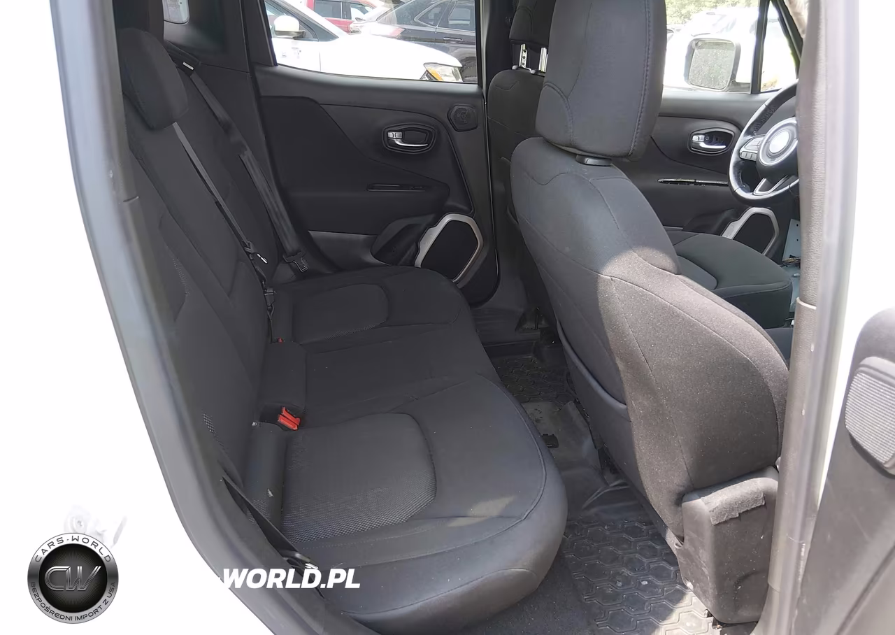 2015 Jeep Renegade Latitude VIN:ZACCJBBT0FPB54725 - 8