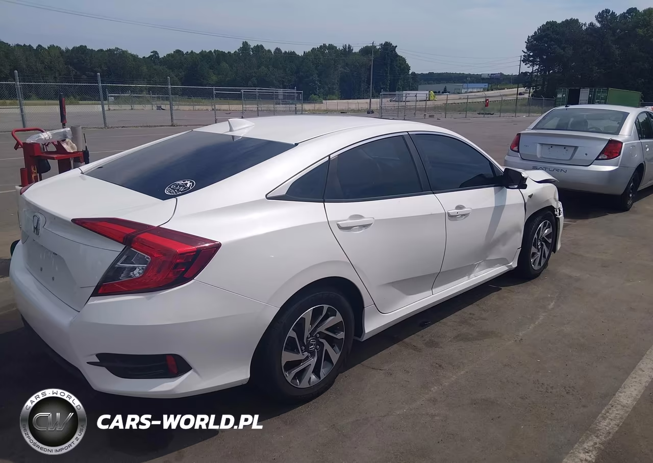 2018 Honda Civic Ex VIN:19XFC2F75JE010419 - 4