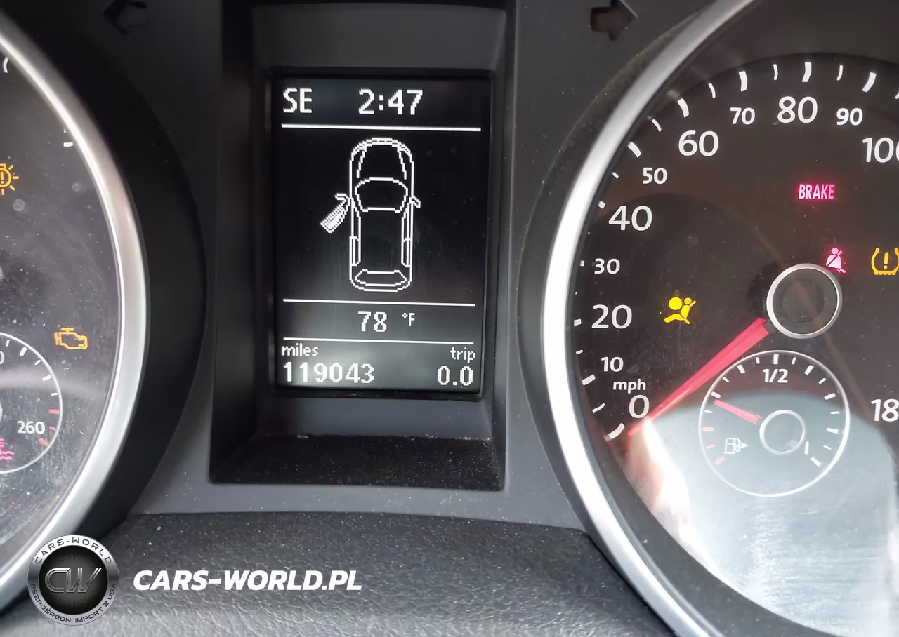 2010 Volkswagen Gti 2-Door VIN:WVWED7AJ3AW377818 - 15