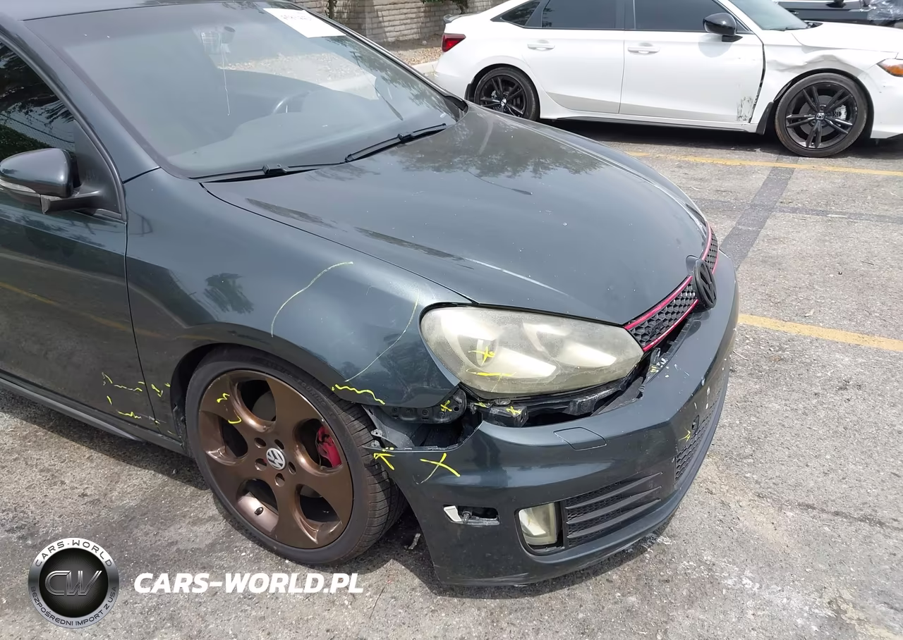 2010 Volkswagen Gti 2-Door VIN:WVWED7AJ3AW377818 - 6