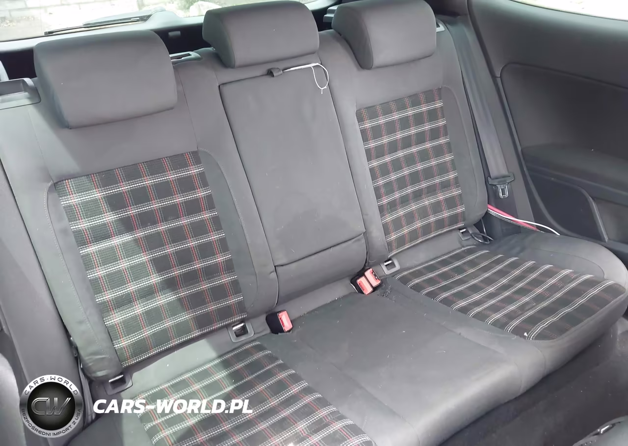 2010 Volkswagen Gti 2-Door VIN:WVWED7AJ3AW377818 - 8