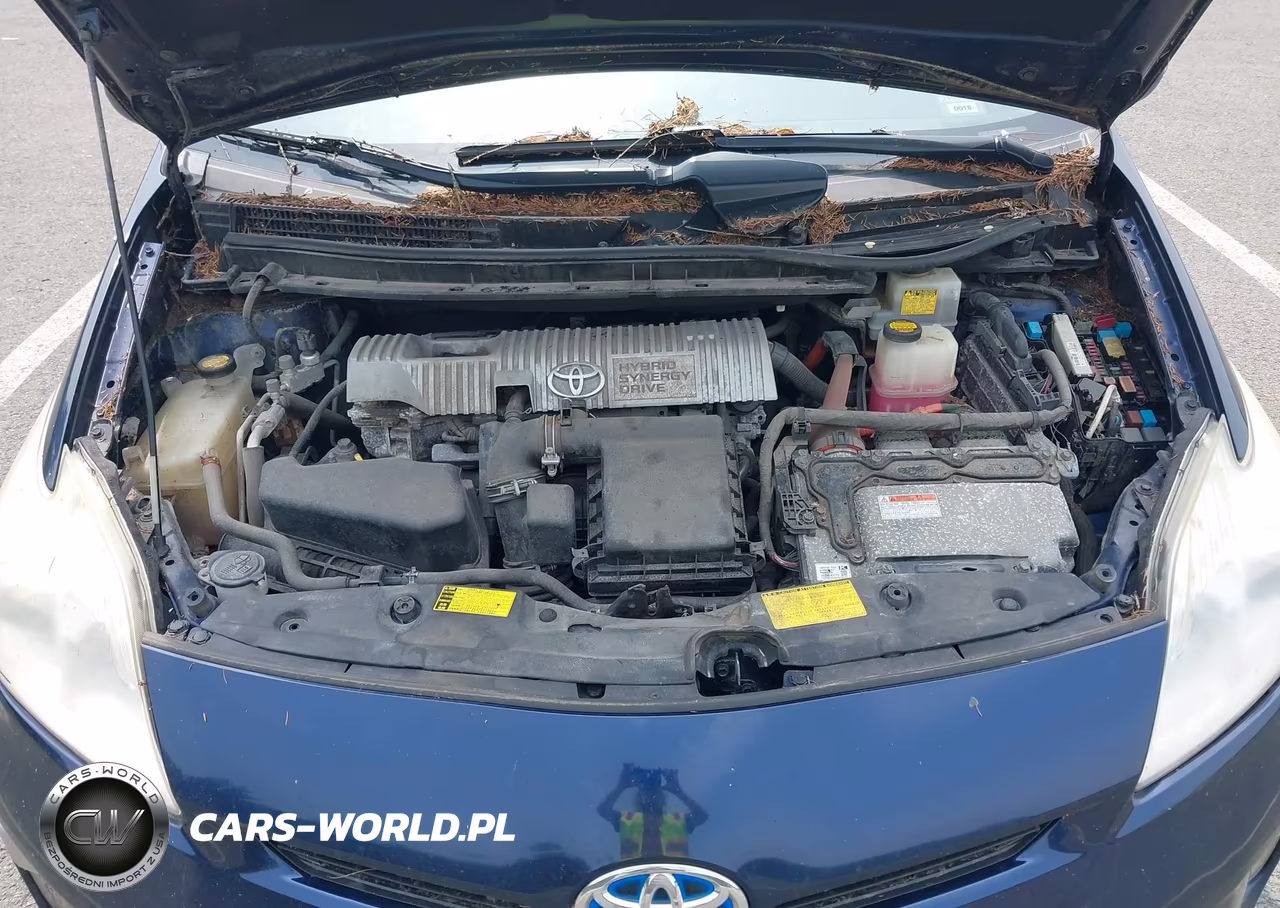 2012 Toyota Prius Three VIN:JTDKN3DU5C1552472 - 10