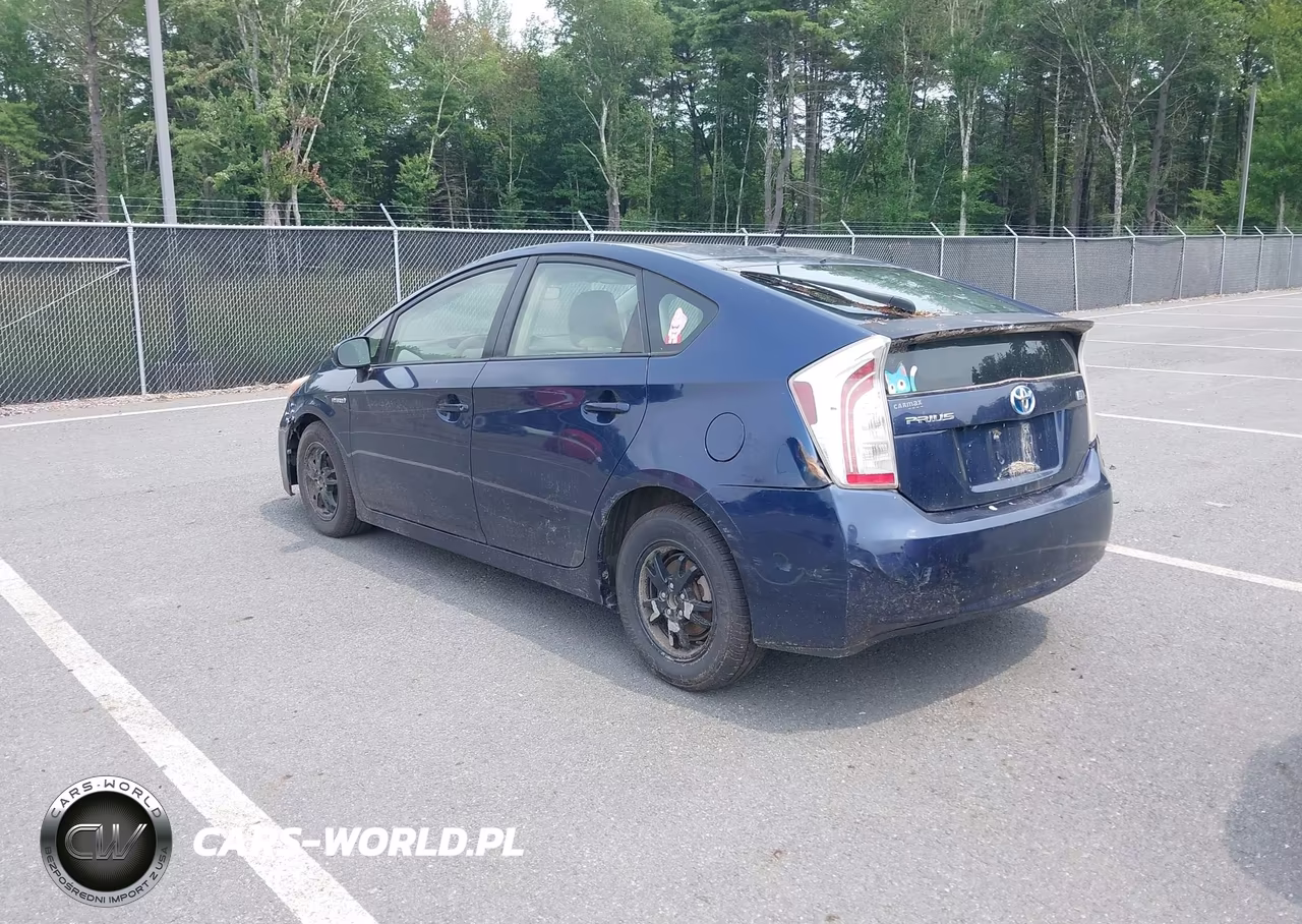 2012 Toyota Prius Three VIN:JTDKN3DU5C1552472 - 3