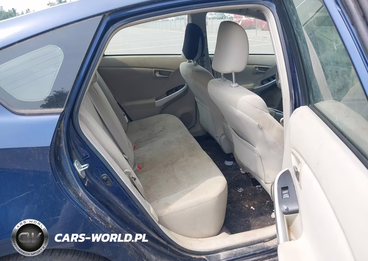 2012 Toyota Prius Three VIN:JTDKN3DU5C1552472 - 8
