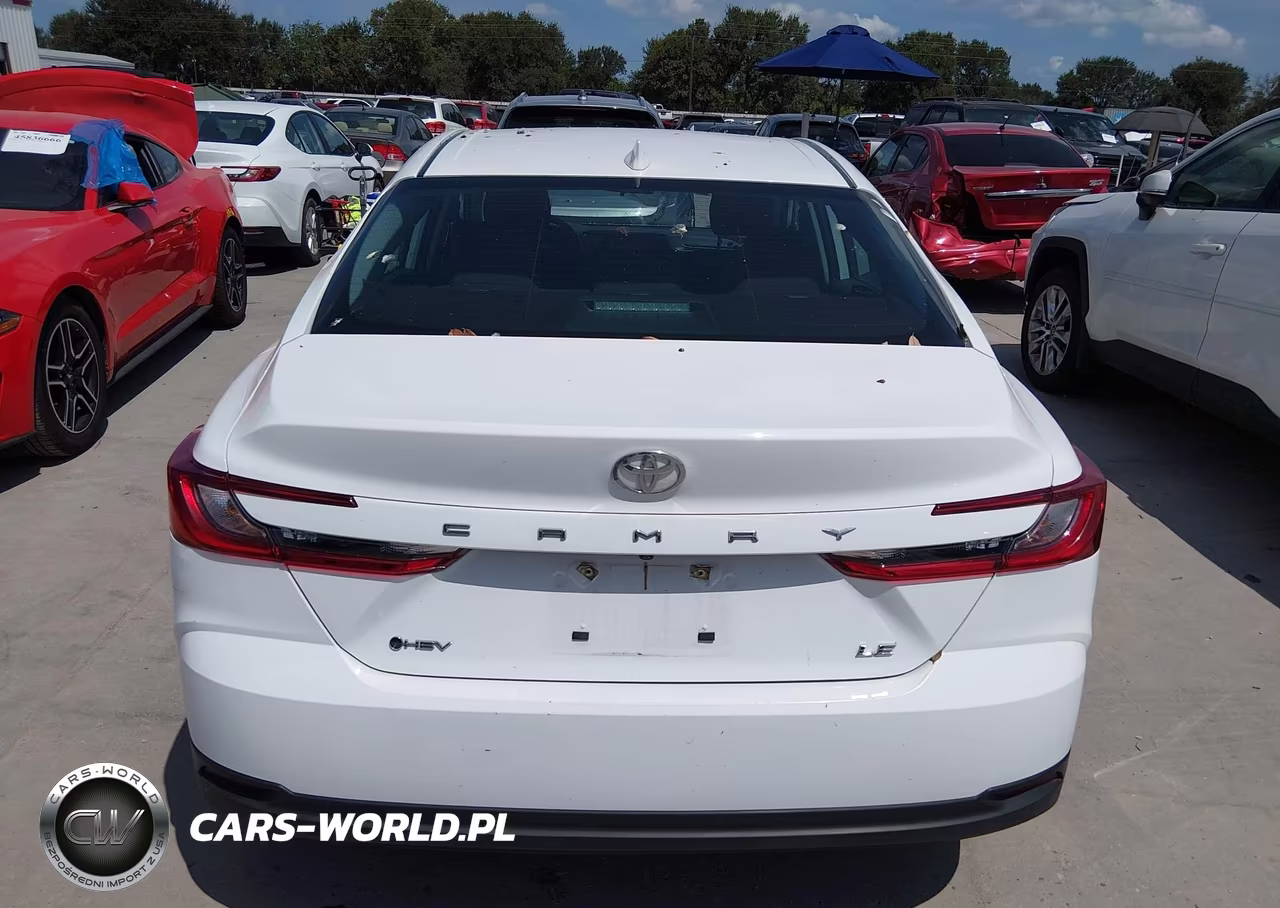 2025 Toyota Camry Le VIN:4T1DAACK8SU023258 - 16