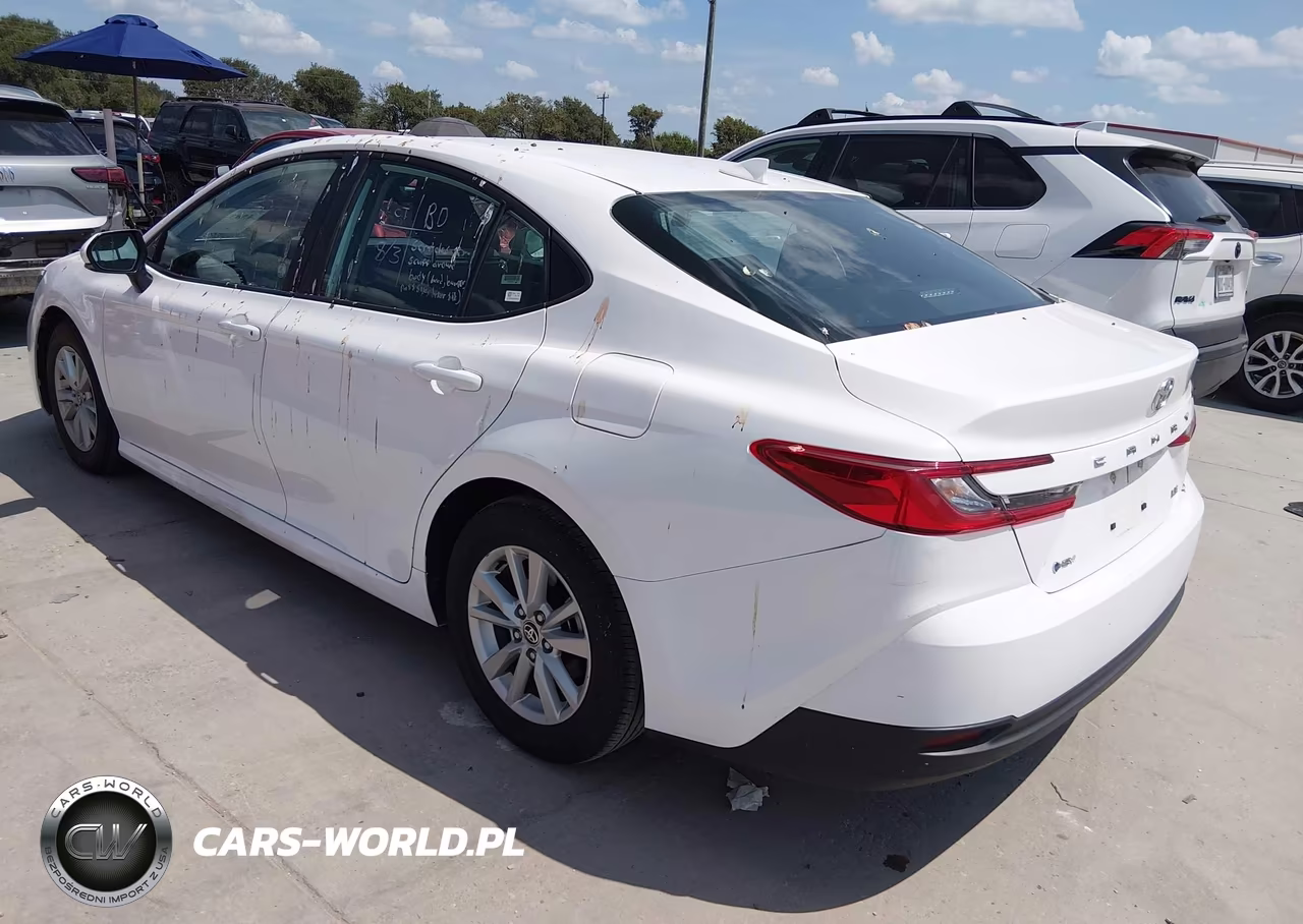 2025 Toyota Camry Le VIN:4T1DAACK8SU023258 - 3