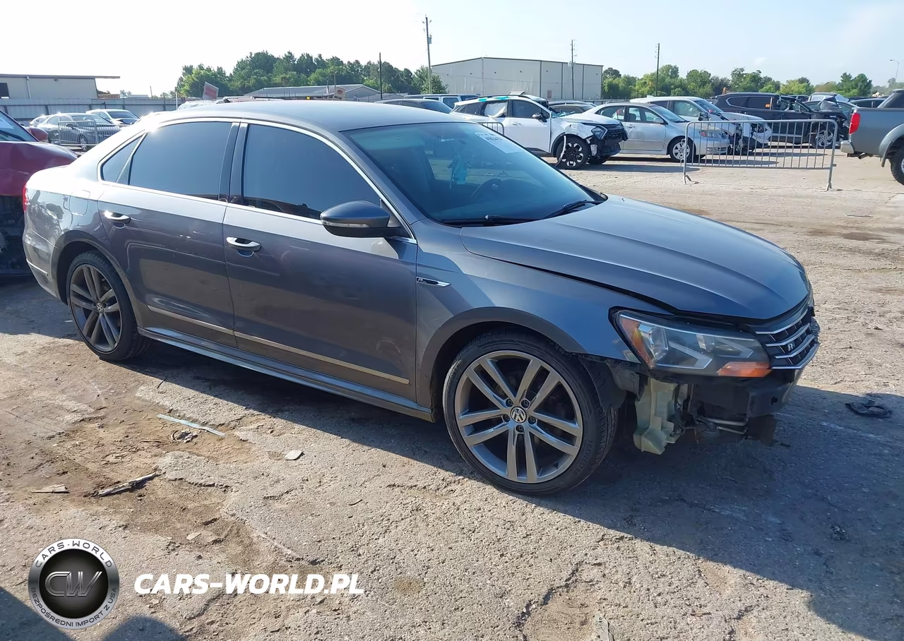 2017 Volkswagen Passat 1.8T R-Line VIN:1VWDT7A34HC069081 - 1