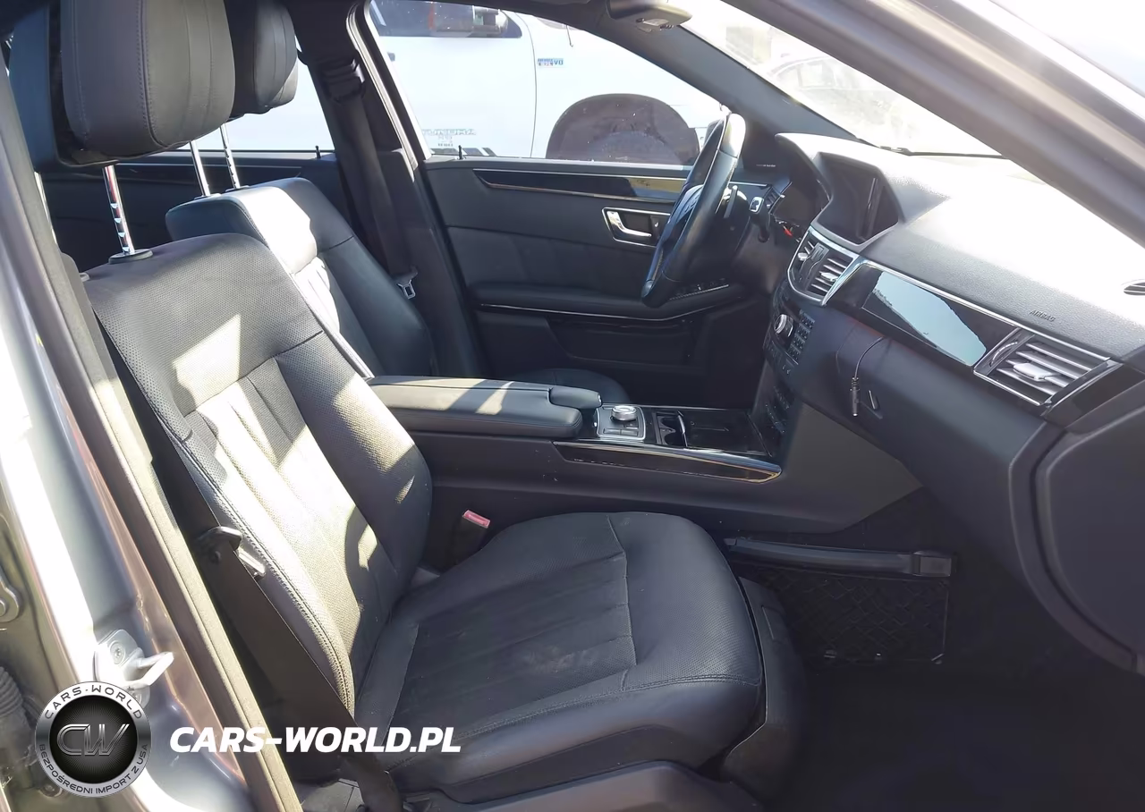2010 Mercedes-Benz E 550 VIN:WDDHF7CBXAA236972 - 5