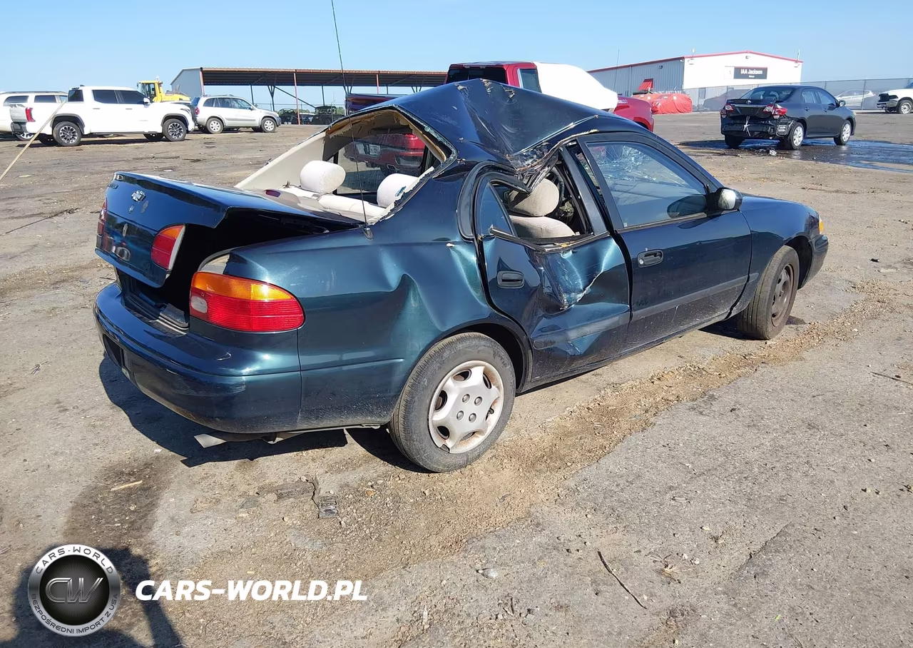 1999 Chevrolet Prizm Lsi VIN:1Y1SK5280XZ403318 - 4