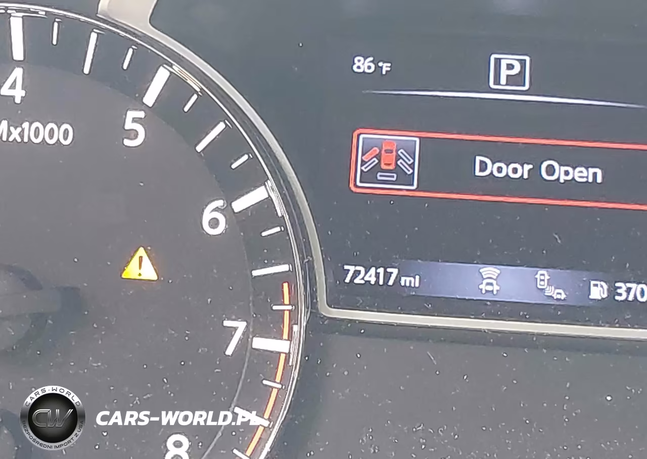 2019 Nissan Pathfinder Platinum VIN:5N1DR2MN2KC588232 - 15
