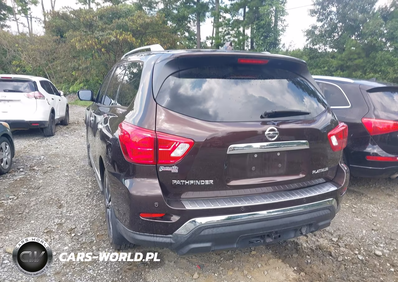 2019 Nissan Pathfinder Platinum VIN:5N1DR2MN2KC588232 - 3