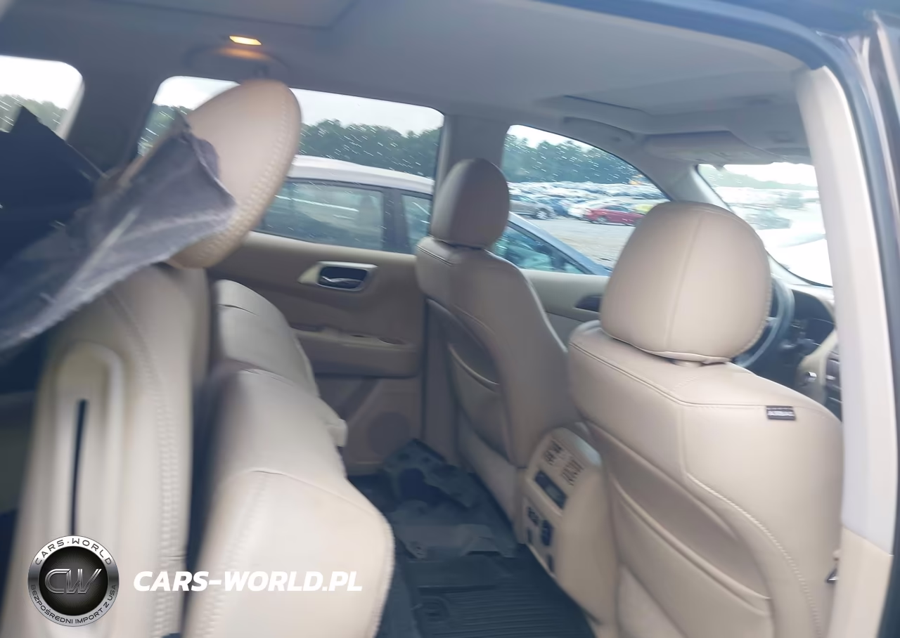 2019 Nissan Pathfinder Platinum VIN:5N1DR2MN2KC588232 - 8
