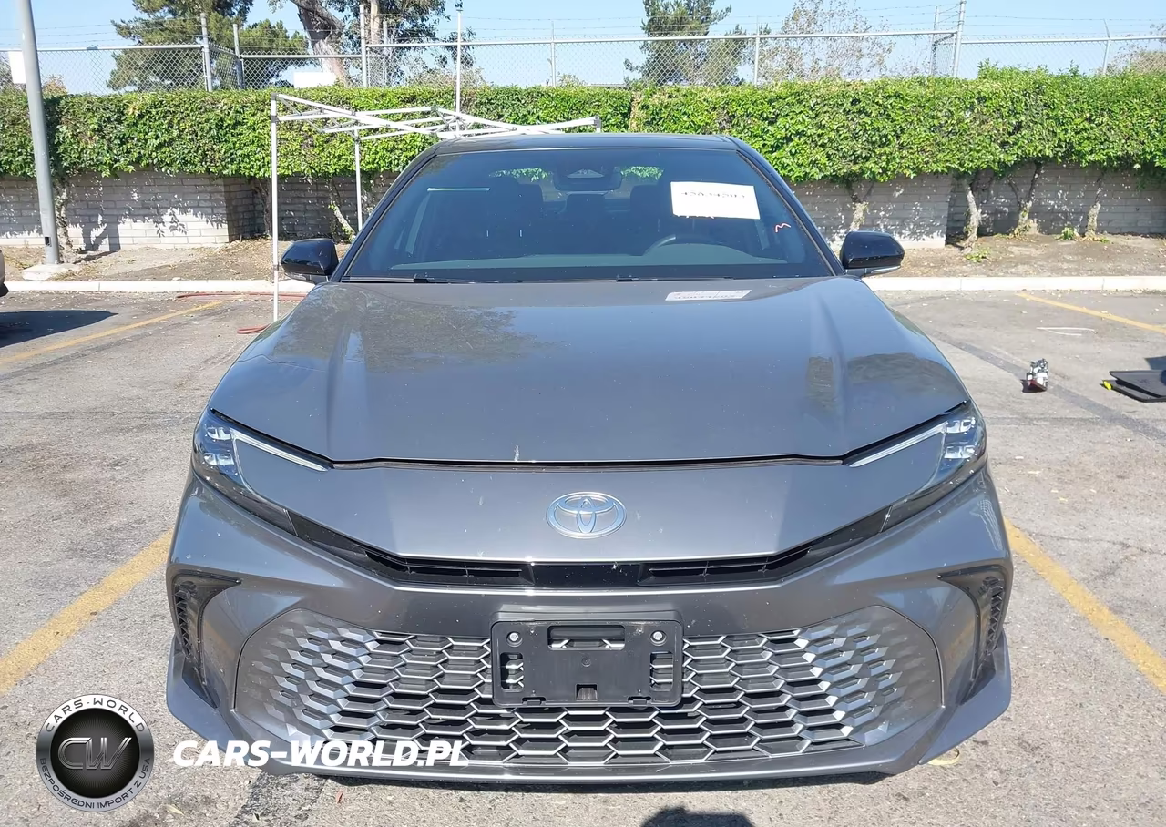 2026 Toyota Camry Xse VIN:4T1DBADK6TU548672 - 13
