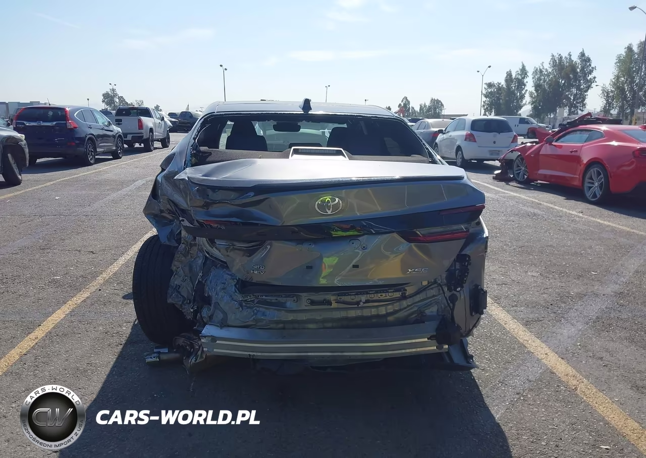 2026 Toyota Camry Xse VIN:4T1DBADK6TU548672 - 17