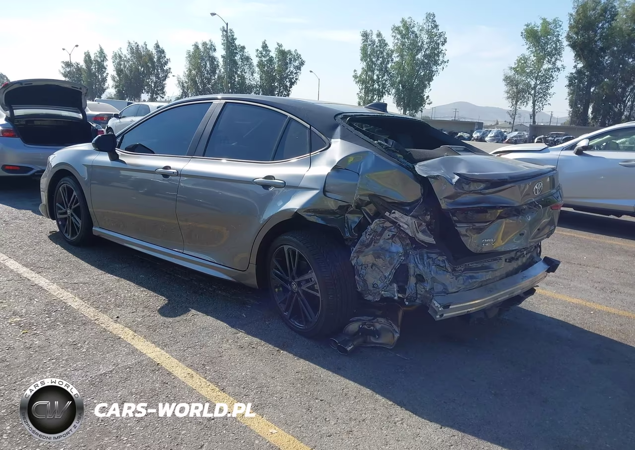 2026 Toyota Camry Xse VIN:4T1DBADK6TU548672 - 3