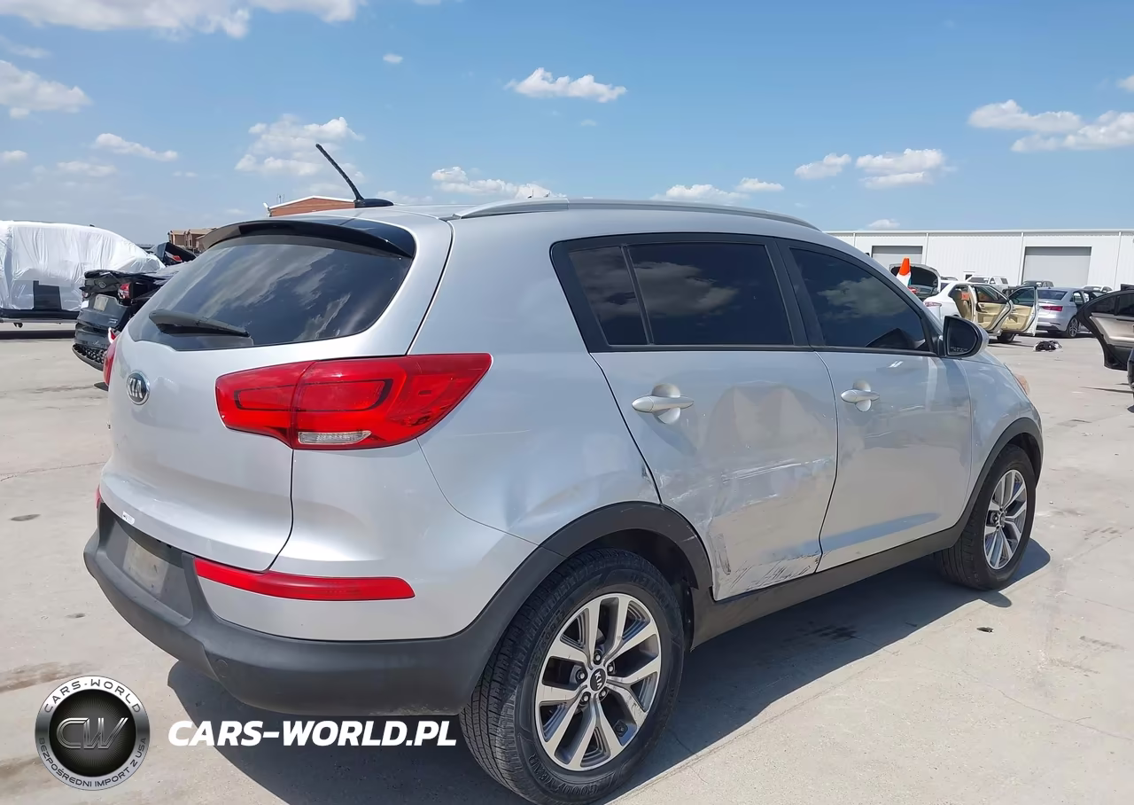 2016 Kia Sportage Lx VIN:KNDPB3AC9G7874061 - 4