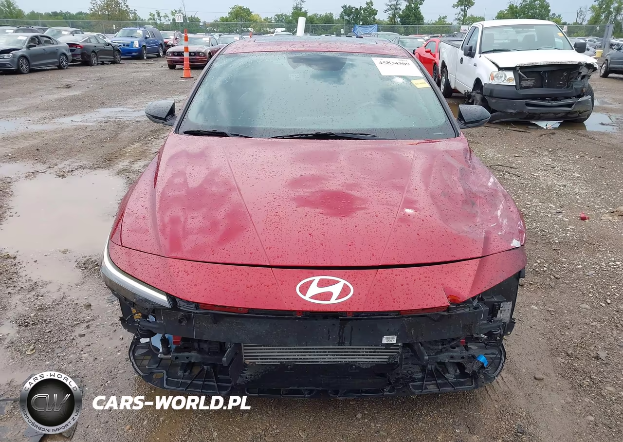 2025 Hyundai Elantra N Line VIN:KMHLR4DF9SU909323 - 13