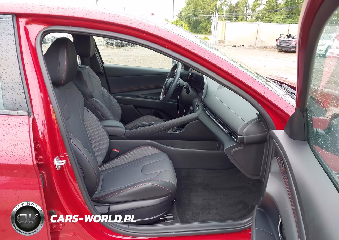 2025 Hyundai Elantra N Line VIN:KMHLR4DF9SU909323 - 5