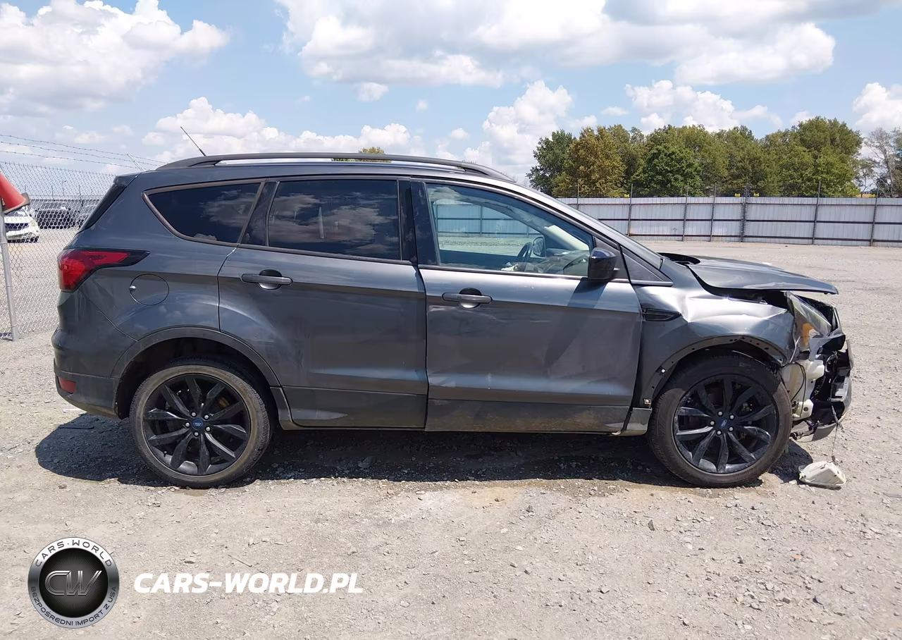 2019 Ford Escape Se VIN:1FMCU0GD0KUA11775 - 14