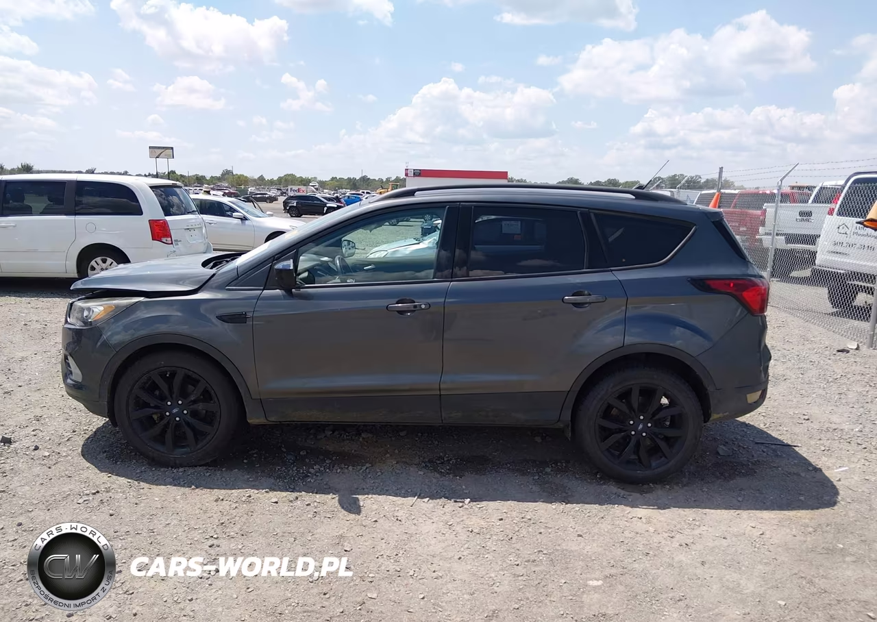 2019 Ford Escape Se VIN:1FMCU0GD0KUA11775 - 15