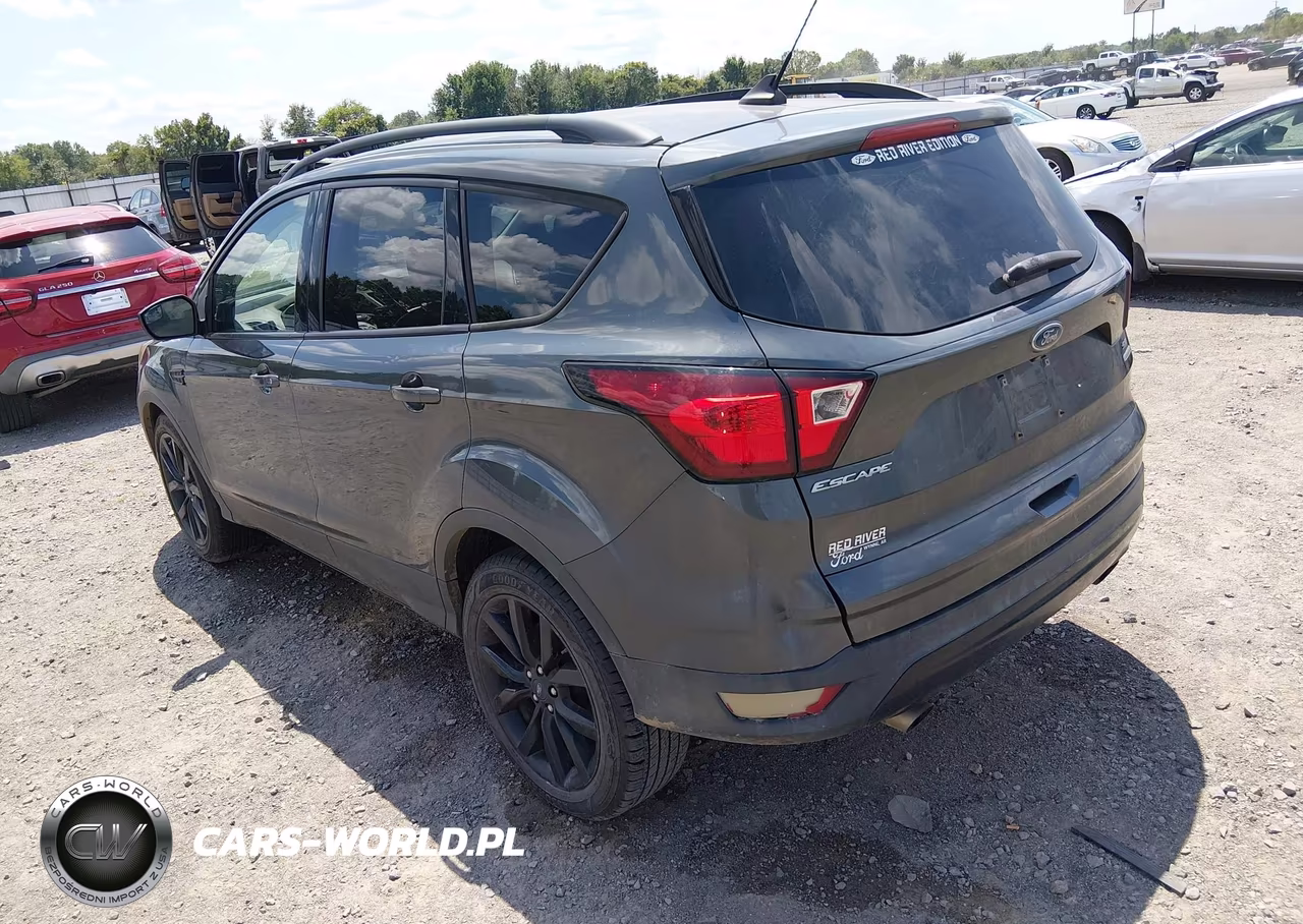 2019 Ford Escape Se VIN:1FMCU0GD0KUA11775 - 3