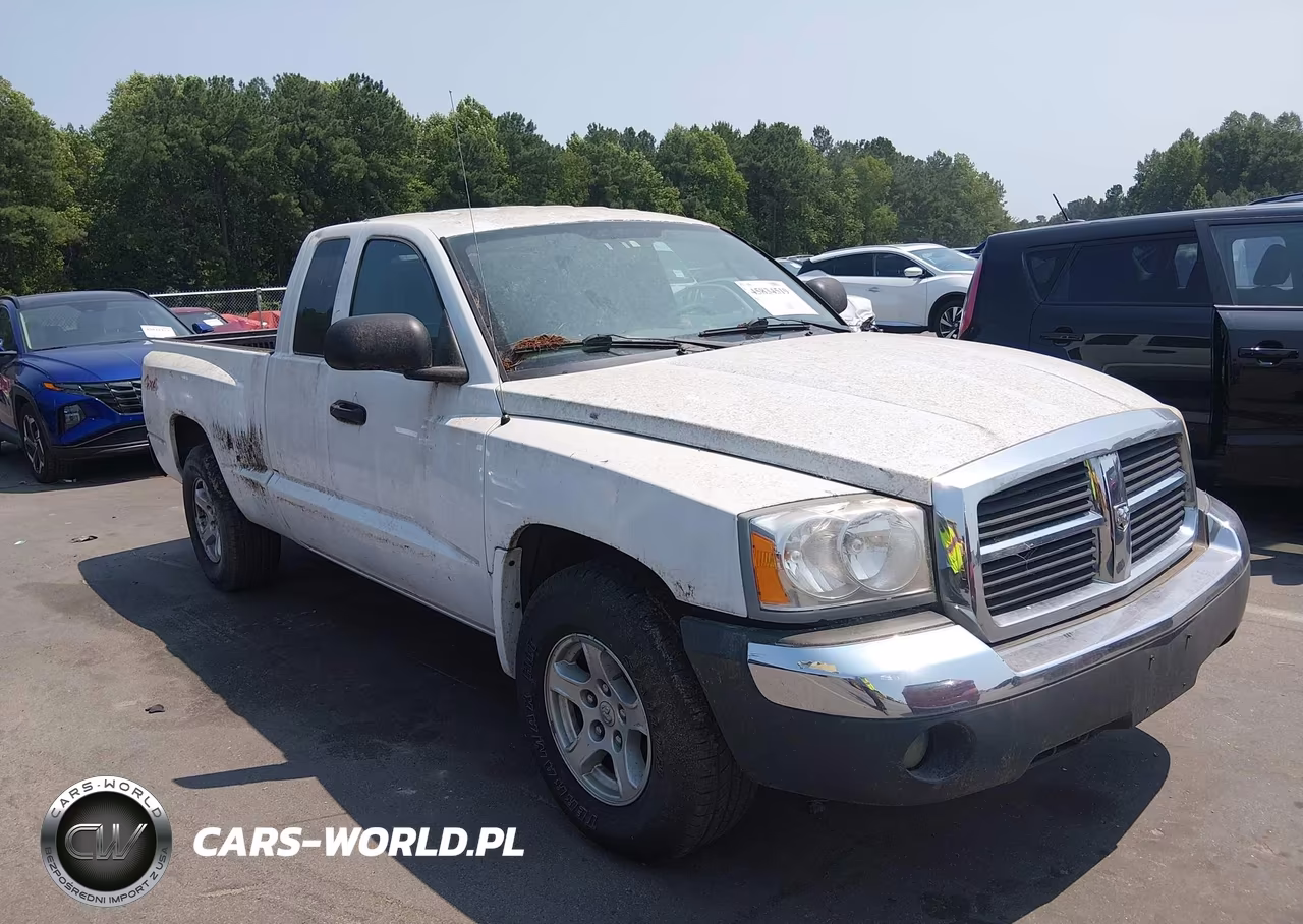 2005 Dodge Dakota Slt