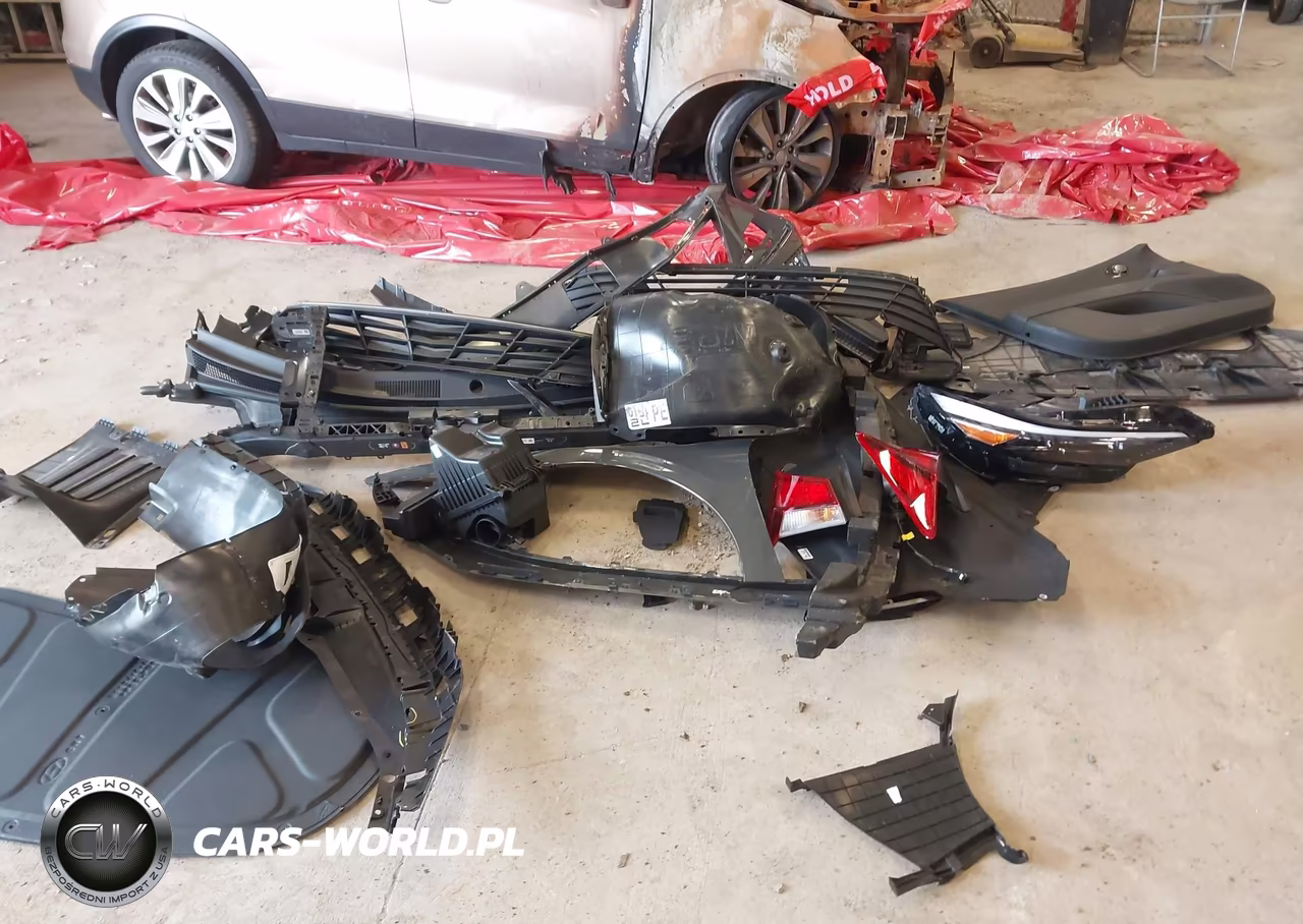 2026 Hyundai Elantra Sel Sport VIN:KMHLM4DG7TU114781 - 12