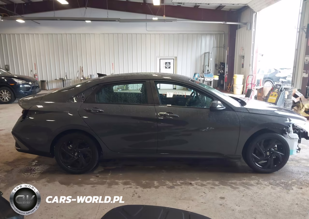 2026 Hyundai Elantra Sel Sport VIN:KMHLM4DG7TU114781 - 14
