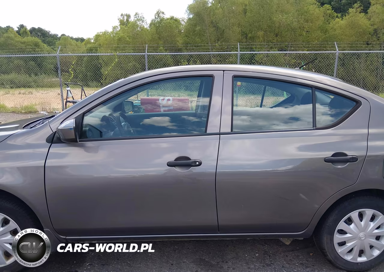 2017 Nissan Versa 1.6 S+ VIN:3N1CN7AP0HL896711 - 15