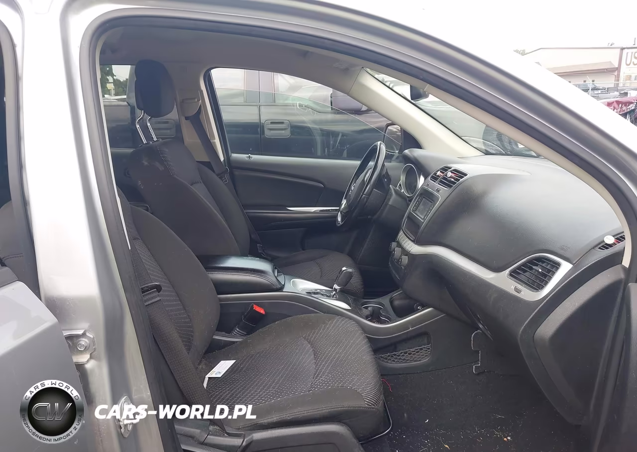 2020 Dodge Journey Se Value VIN:3C4PDCAB8LT272064 - 5