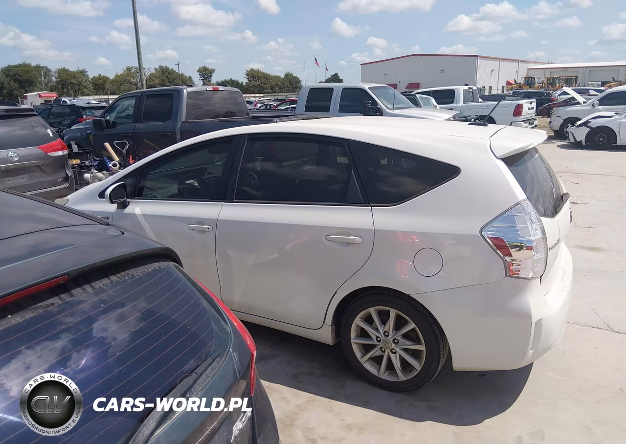 2012 Toyota Prius V Five VIN:JTDZN3EU0C3114511 - 14