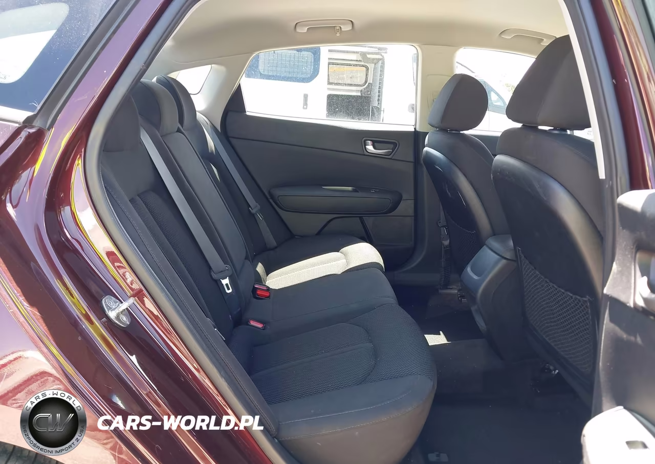 2019 Kia Optima Lx VIN:5XXGT4L36KG373628 - 8