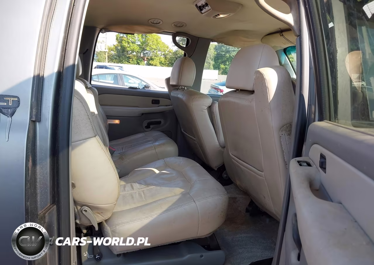 2001 Chevrolet Suburban K1500 VIN:3GNFK16T51G108050 - 8