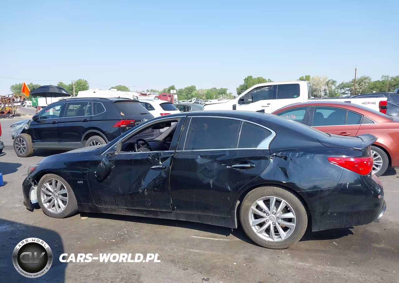 2017 Infiniti Q50 3.0T Premium VIN:JN1EV7ARXHM836578 - 14