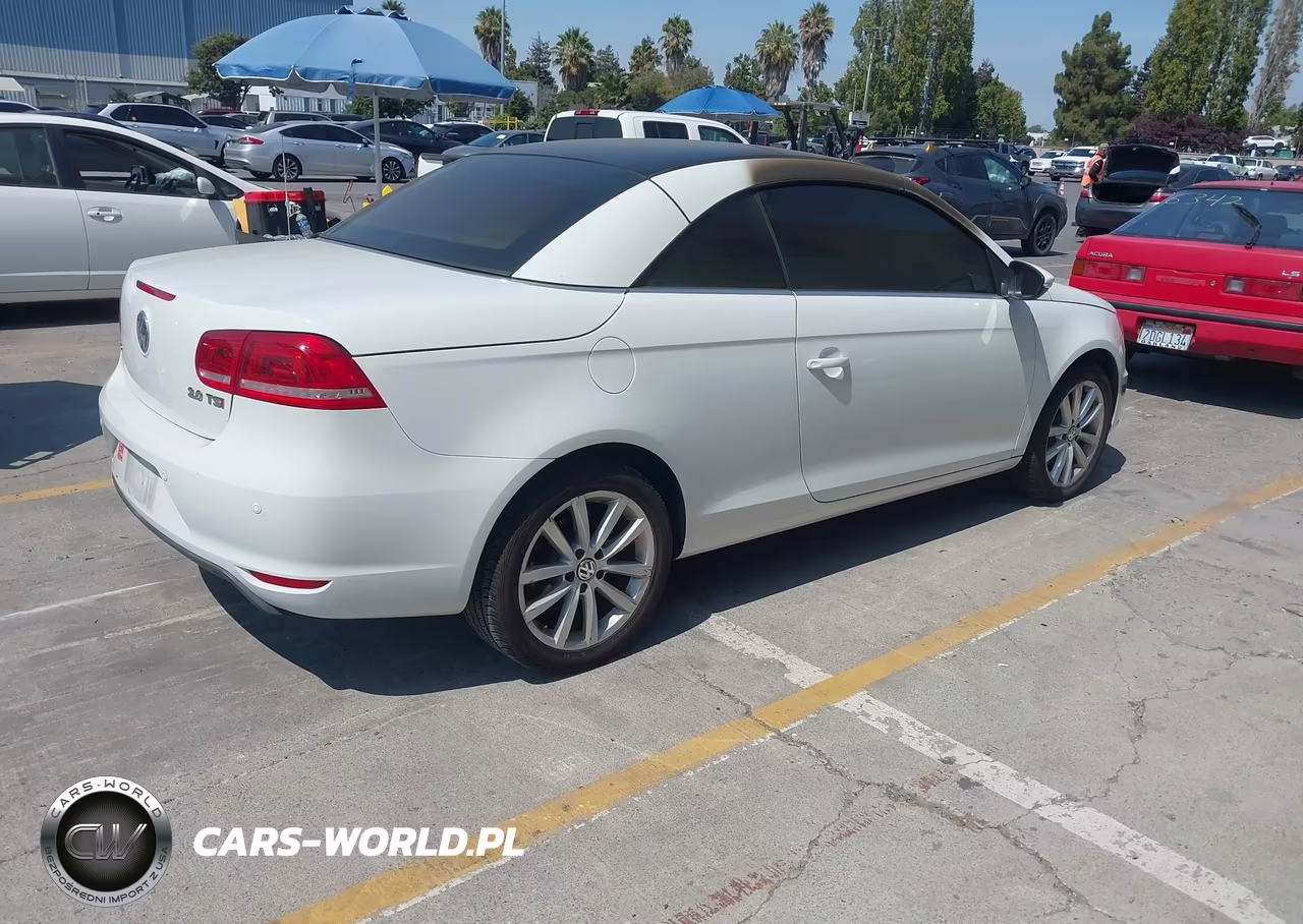 2016 Volkswagen Eos Komfort VIN:WVWBW8AH6GV000348 - 4
