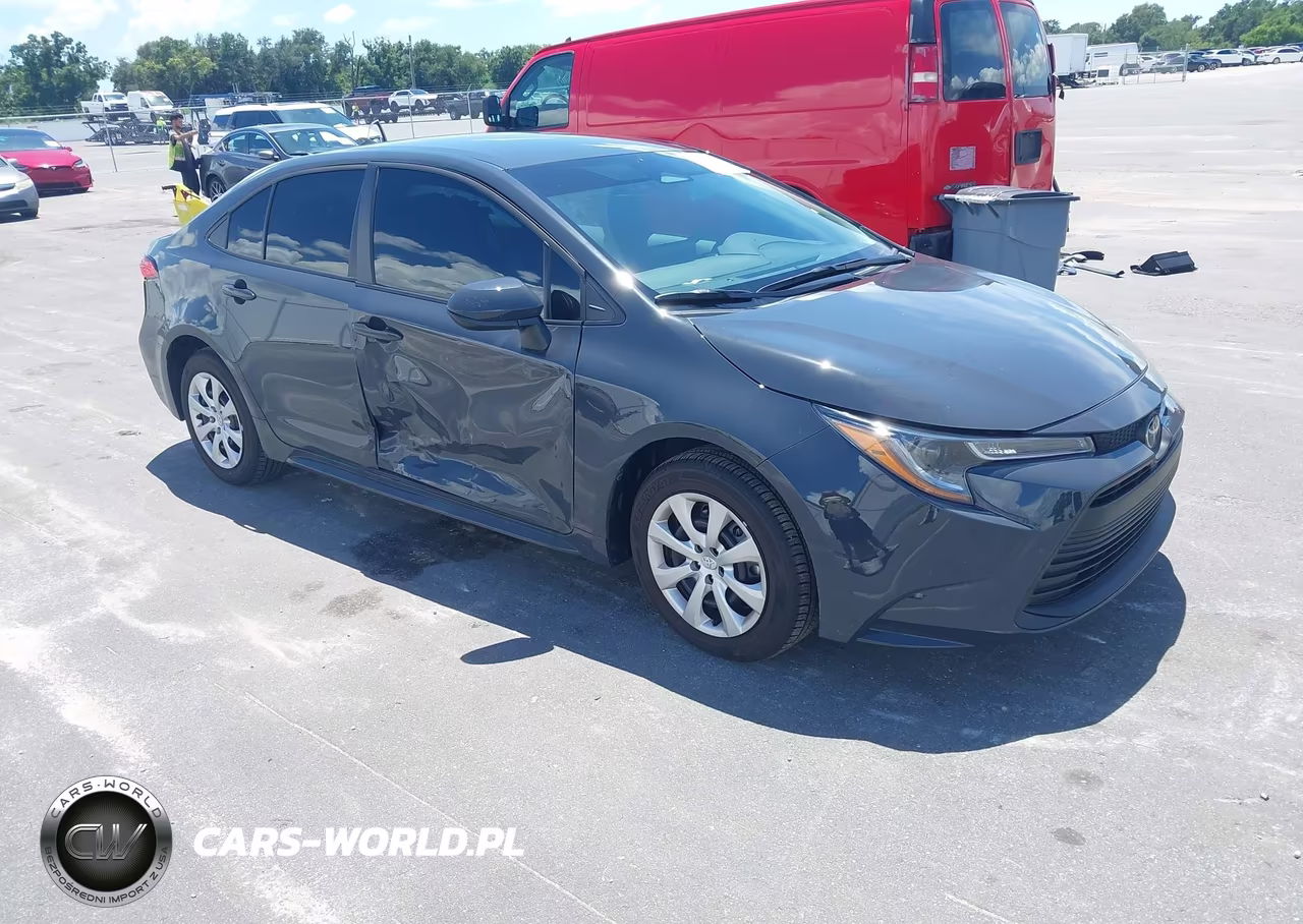 2026 Toyota Corolla Le – zdjęcie 1 z 16