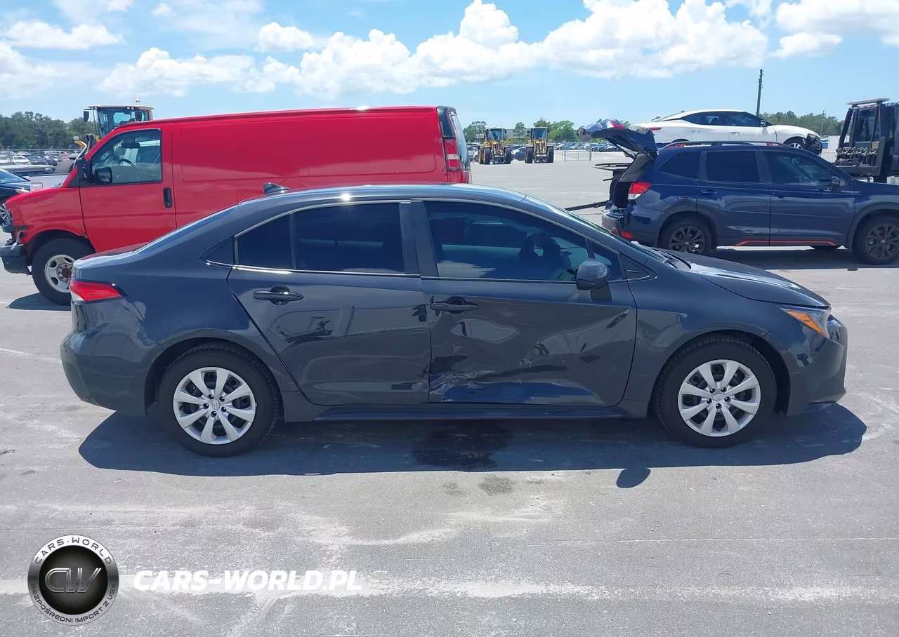2026 Toyota Corolla Le VIN:5YFB4MDE3TP458149 - 13