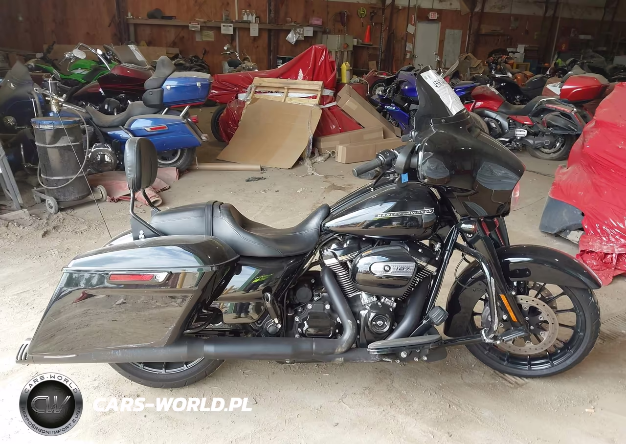 2018 Harley-Davidson Flhxs Street Glide Special VIN:1HD1KRC15JB682806 - 12