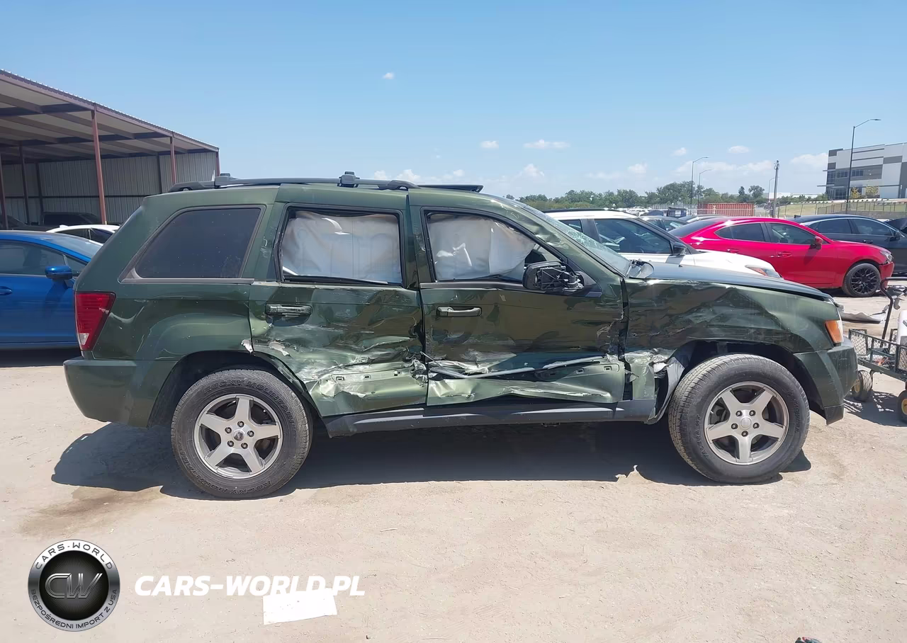 2007 Jeep Grand Cherokee Laredo VIN:1J8GS48KX7C655998 - 13