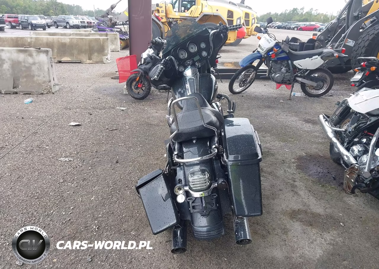 2008 Harley-Davidson Flhx VIN:1HD1KB4188Y628607 - 6