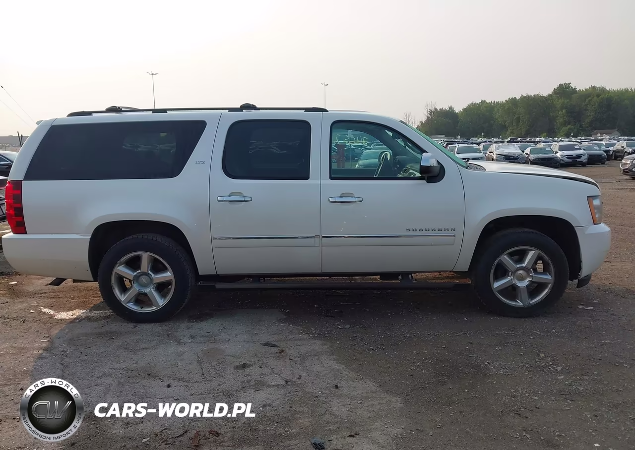 2014 Chevrolet Suburban Ltz VIN:1GNSKKE70ER105930 - 12