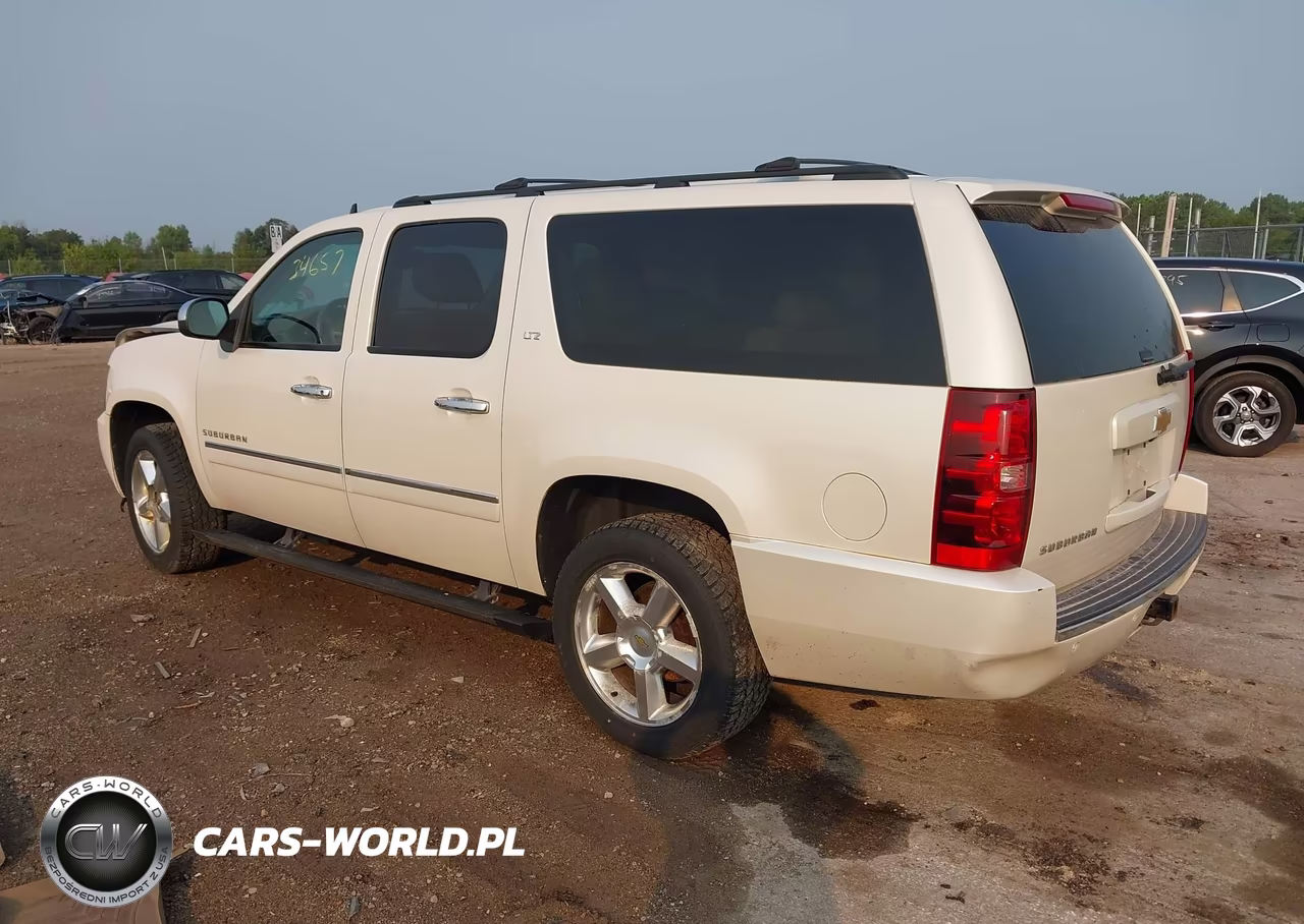 2014 Chevrolet Suburban Ltz VIN:1GNSKKE70ER105930 - 3