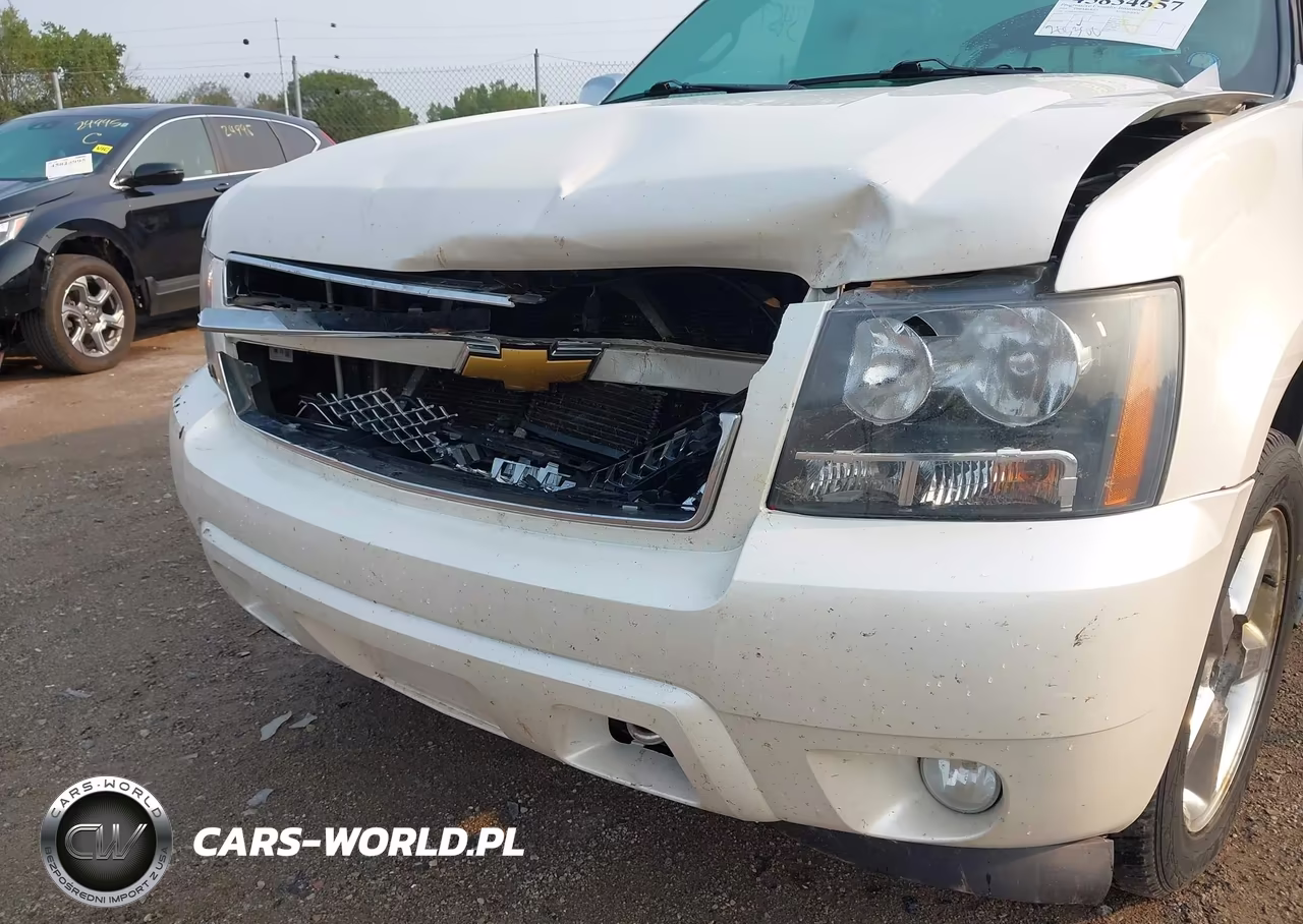 2014 Chevrolet Suburban Ltz VIN:1GNSKKE70ER105930 - 6