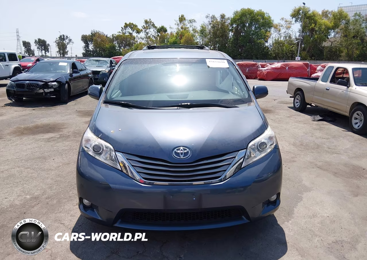 2015 Toyota Sienna Xle 8 Passenger VIN:5TDYK3DC4FS556496 - 12