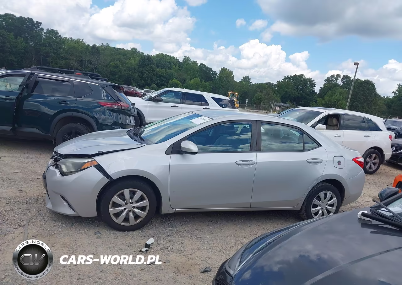 2016 Toyota Corolla Le VIN:2T1BURHE5GC610316 - 14