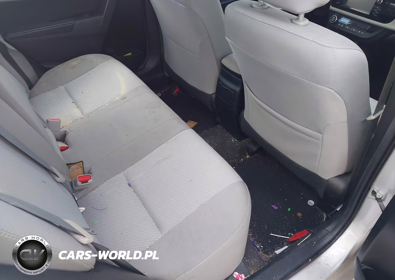2016 Toyota Corolla Le VIN:2T1BURHE5GC610316 - 8
