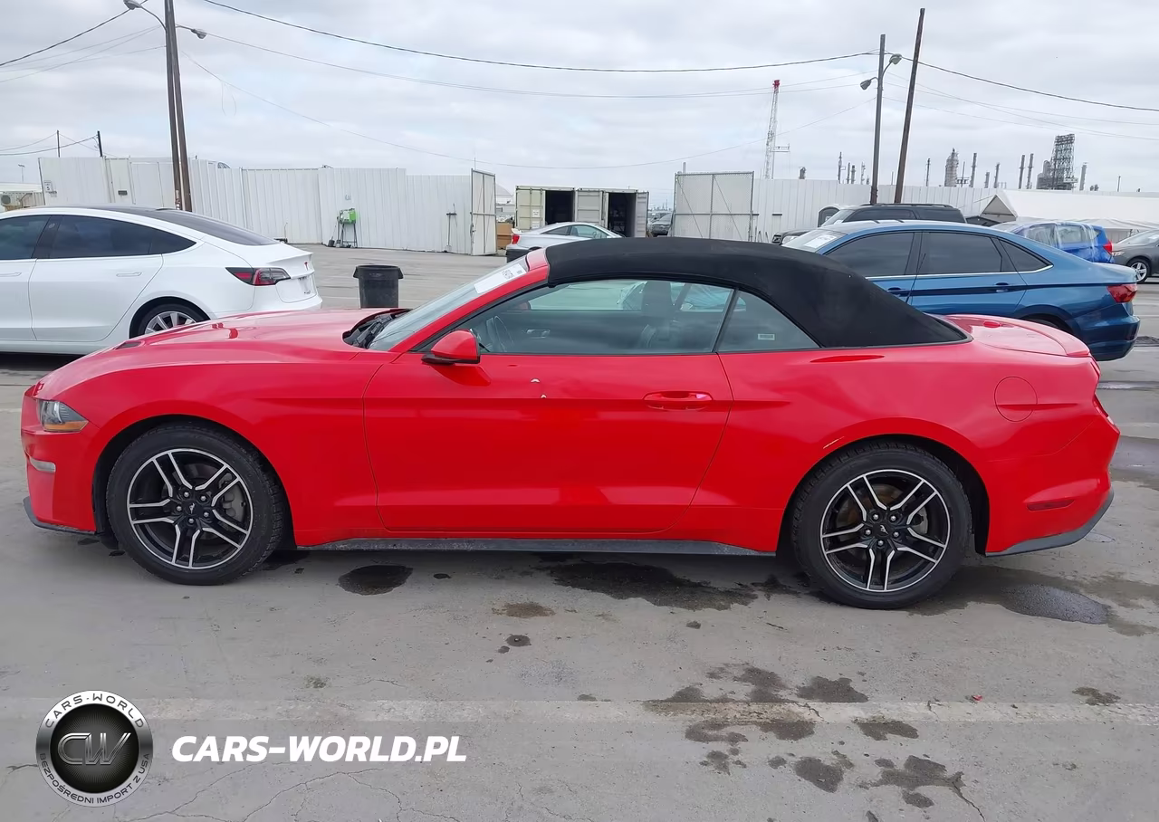 2022 Ford Mustang Ecoboost Premium VIN:1FATP8UH0N5102292 - 14