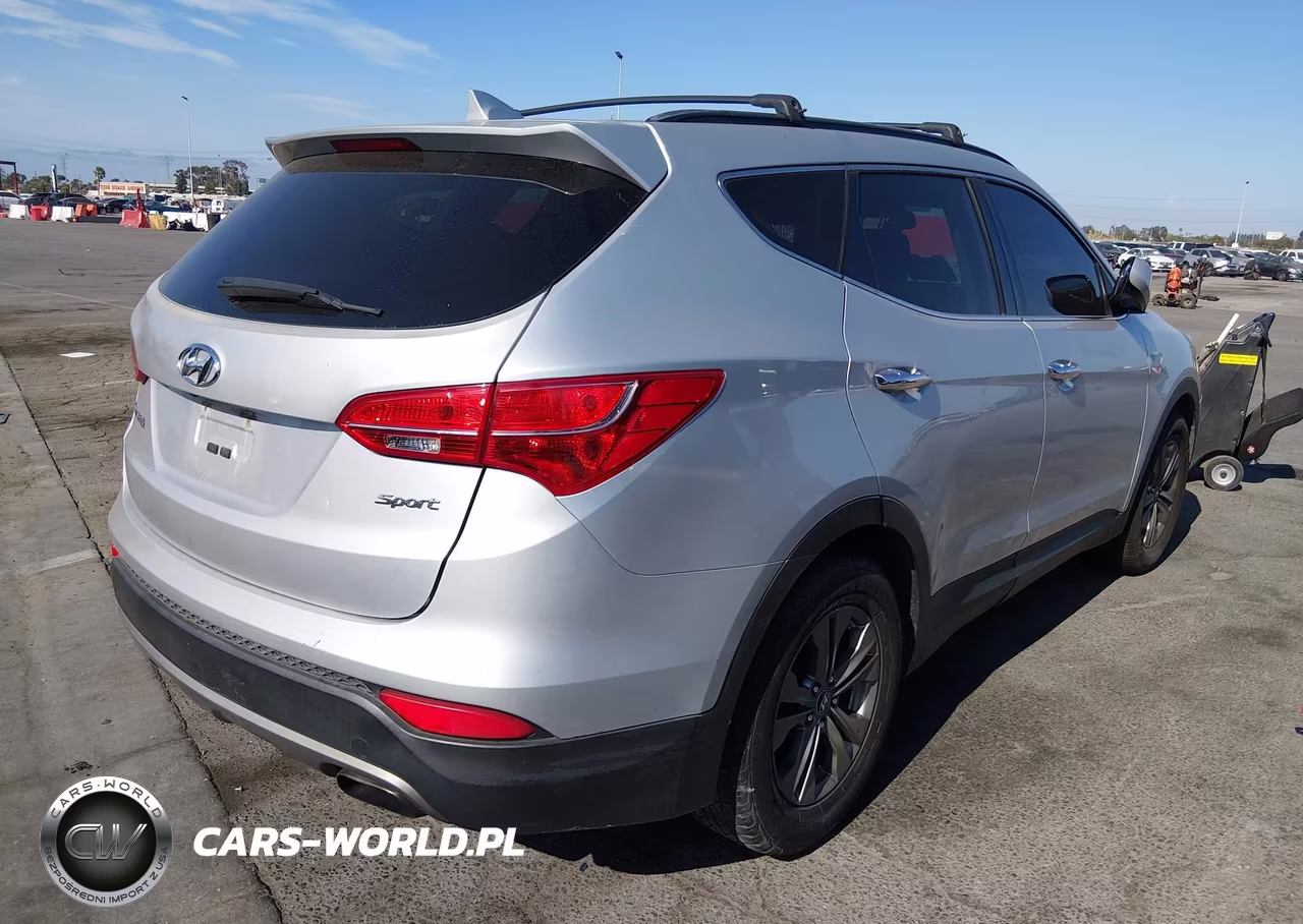 2014 Hyundai Santa Fe Sport 2.4L VIN:5XYZU3LB8EG187743 - 4