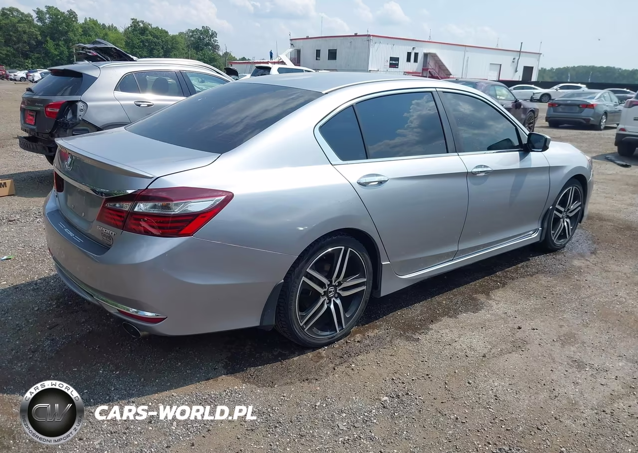 2016 Honda Accord Sport VIN:1HGCR2F51GA052289 - 4
